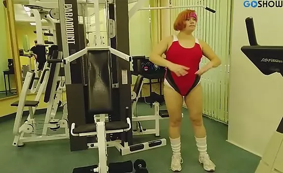 Sweaty Gym Orgies Masturbating Couples and Naughty Fingering