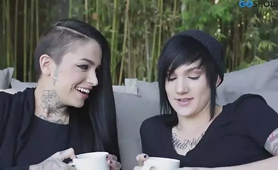 Tattooed Lesbian Lovers Oral and Fingering Delight